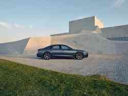 Seitenansicht einer Audi A8 Limousine