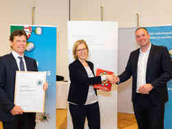 Verleihung des österreichischen Umweltabzeichens an Sharetoo