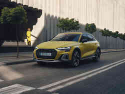 Dynamische Frontansicht des Audi A3 allstreet