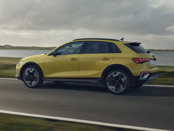 Dynamische Seitenansicht des Audi A3